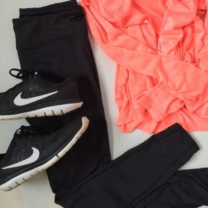 Under Armour // Cold Gear Compression Leggings